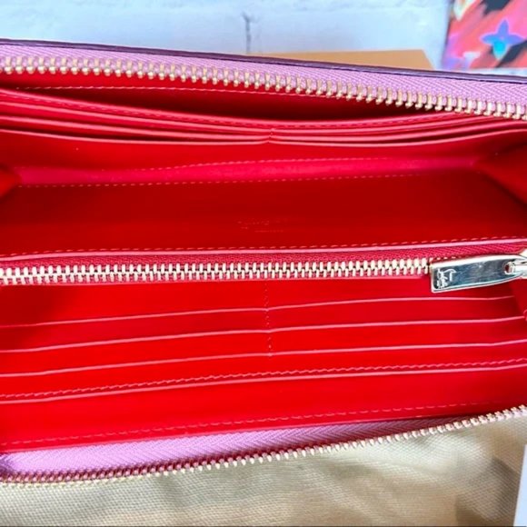 SOLD ⭐️Christian Louboutin pink patent leather long zippy zip around wallet w… - Picture 6 of 16
